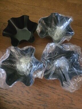 Set of 4 Black Metal Fluted Tortilla Molds